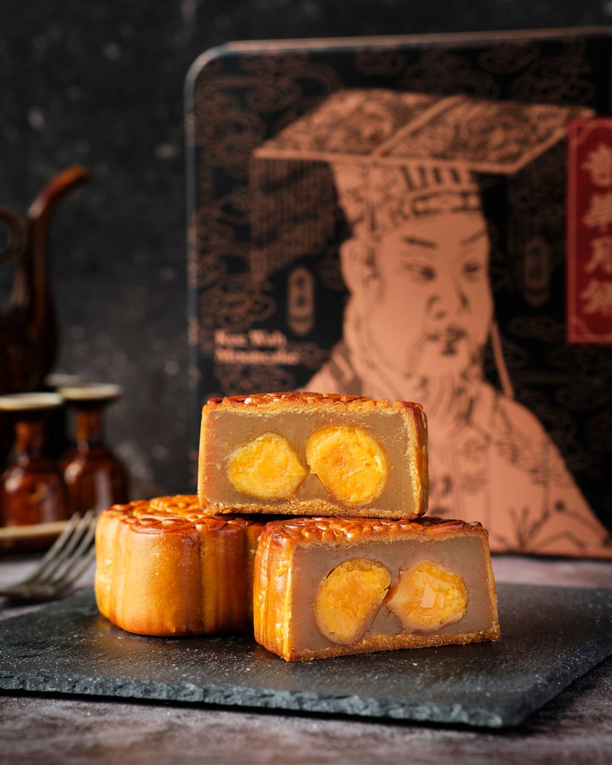 KEE Wah Bakery’s White Lotus with 2 Egg Yolks